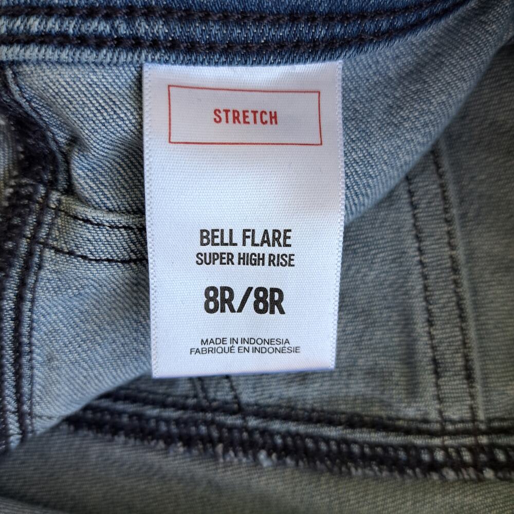 EXPRESS Bell Flare Super High Rise Jeans Size 8 Medium Blue Belted Stretch - Picture 7 of 9